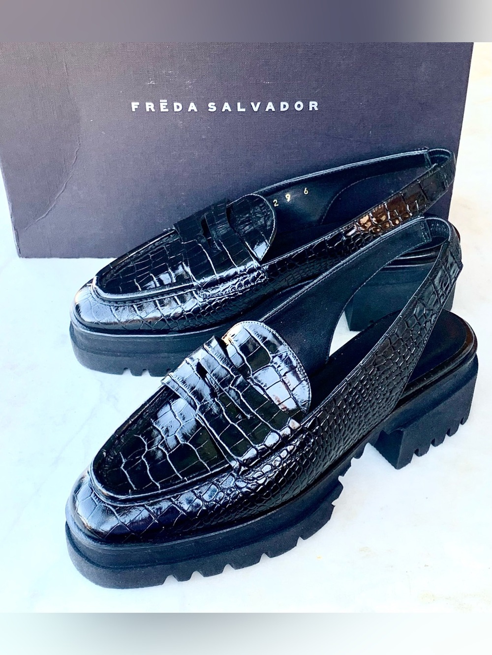 FREDA SALVADOR Black Croc-Embossed Slingback Loafer SIZE 6 NEW